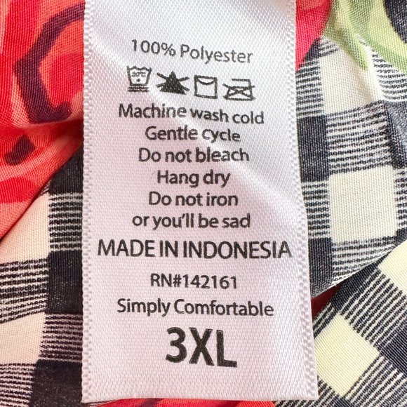 LuLaRoe Deanne Skirt Womens 3XL Red Black Ecru Roses Pleated Wrap Maxi NWT - Picture 6 of 8